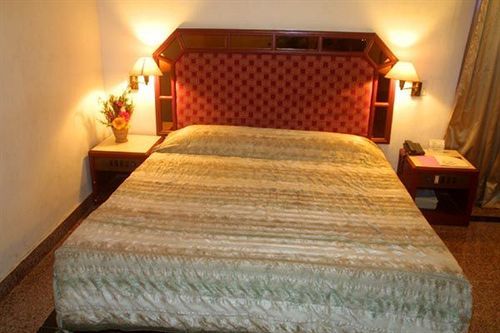 Hotel Maurya International Csennai Kültér fotó